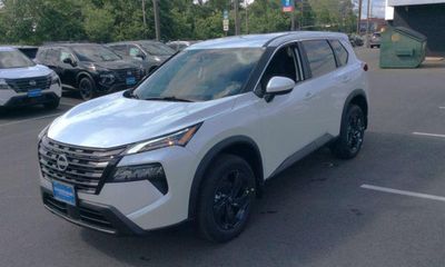 2026 Nissan Rogue SV