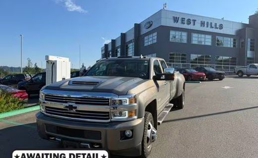 2017 Chevrolet Silverado High Country