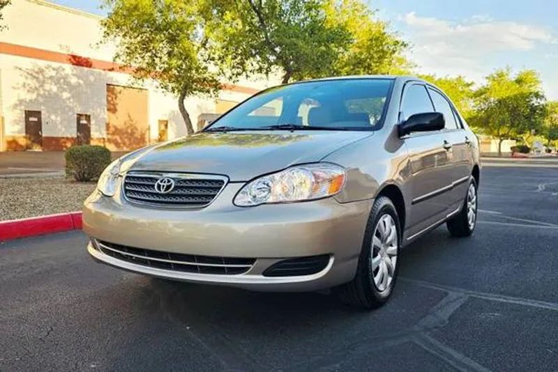 2007 Toyota Corolla — a typically priced live listing