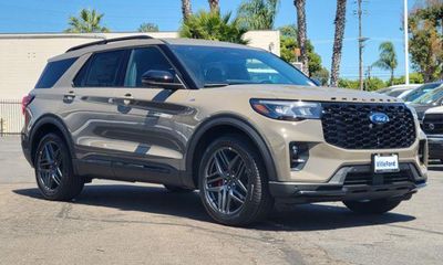 2026 Ford Explorer ST Line