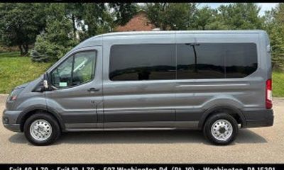 2026 Ford Transit Medium Roof