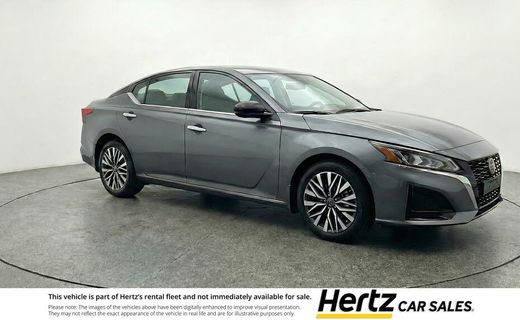 2025 Nissan Altima SV