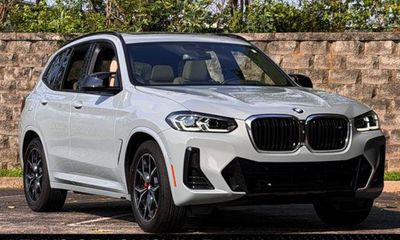 2023 BMW X3 M40I