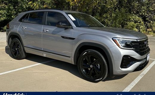 2026 Volkswagen Atlas Cross Sport 4MOTION SEL Black