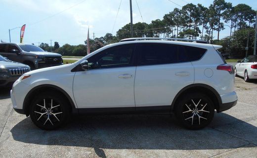 2018 Toyota RAV4 SE