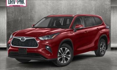 2024 Toyota Highlander XLE