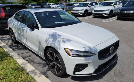 2024 Volvo S60 Core