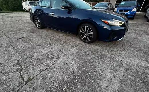 2023 Nissan Maxima