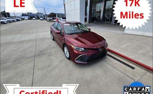 2022 Toyota Camry LE