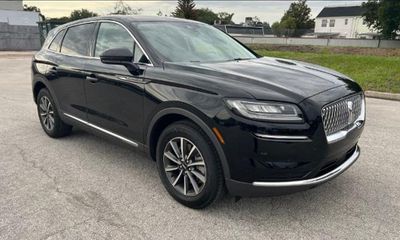 2022 Lincoln Nautilus Standard