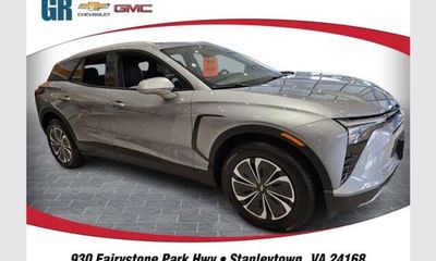 2025 Chevrolet Blazer LT