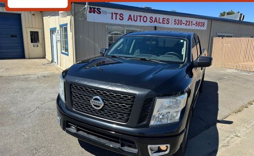 2017 Nissan Titan S