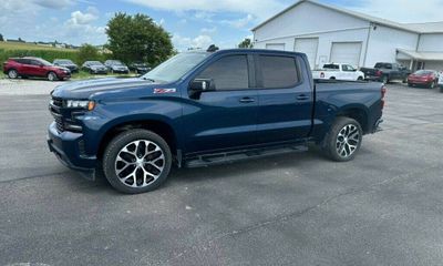 2021 Chevrolet Silverado RST