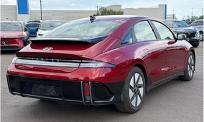 2024 Hyundai Ioniq 6 SE