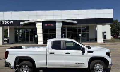 2026 GMC Sierra Pro