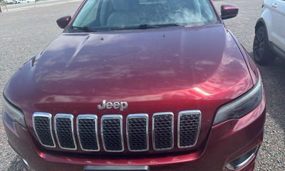 2019 Jeep Cherokee Overland
