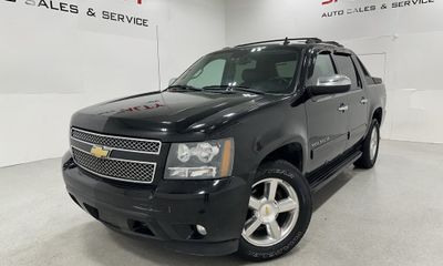 2011 Chevrolet Avalanche LT