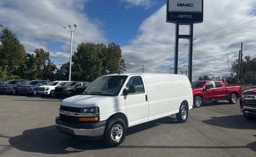 2026 Chevrolet Express 2500