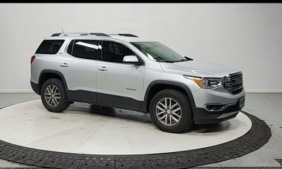 2018 GMC Acadia SLE 2