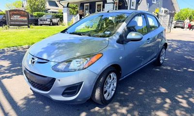 2013 Mazda MAZDA2 Sport GX