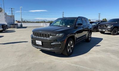 2023 Jeep Grand Cherokee 4XE
