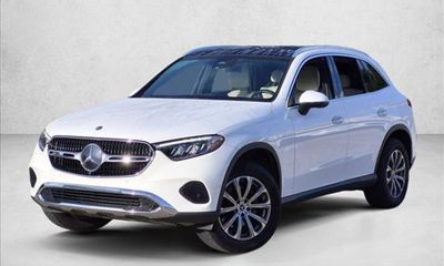 2023 Mercedes-Benz GLC-Class GLC300
