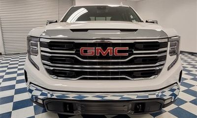 2022 GMC Sierra SLT