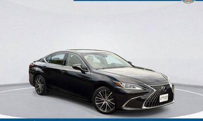 2023 Lexus ES 350 Premium