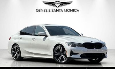 2021 BMW 330E Hybrid Plug