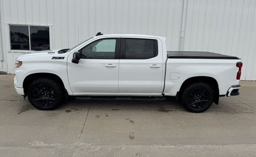 2024 Chevrolet Silverado RST