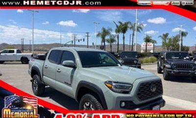 2020 Toyota Tacoma SR5