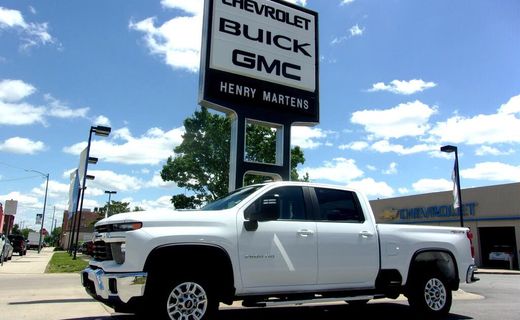 2025 Chevrolet Silverado HD LT