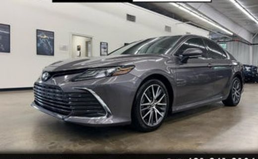 2020 Toyota Camry LE