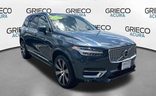 2025 Volvo XC90 Ultra Bright
