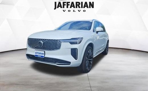 2026 Volvo XC90 Plus Bright