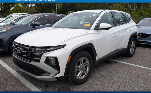 2025 Hyundai Tucson SE