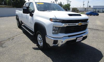2024 Chevrolet Silverado HD LT