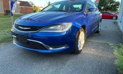 2015 Chrysler 200 200C