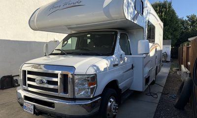 2013 Ford E-350 E 350 SD
