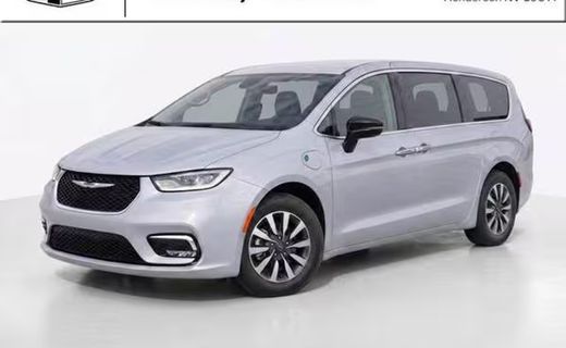 2024 Chrysler Pacifica Select