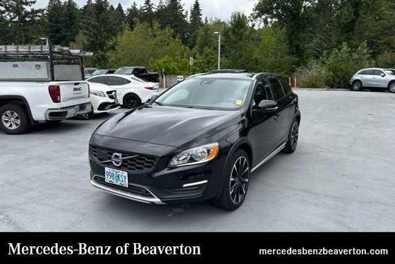 2018 Volvo V60cc — a typically priced live listing