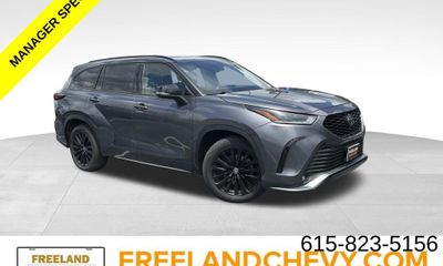 2024 Toyota Highlander XLE
