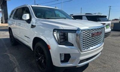 2024 GMC Yukon Denali Ultimate
