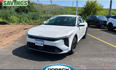 2026 Kia K4 EX