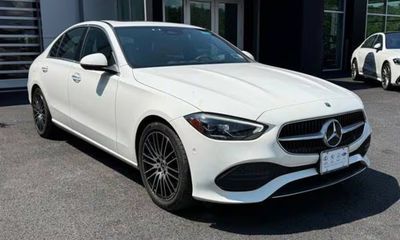 2023 Mercedes-Benz C-Class C300