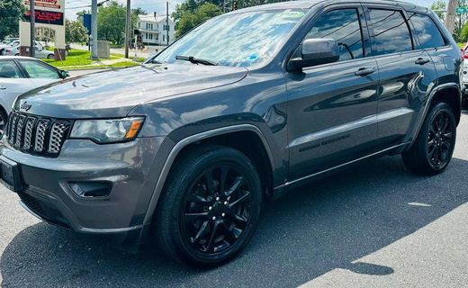 2018 Jeep Grand Cherokee Laredo