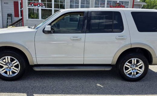 2010 Ford Explorer Eddie Bauer