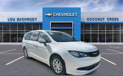 2023 Chrysler Voyager LX