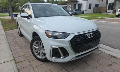2023 Audi Q5 S Line Quattro