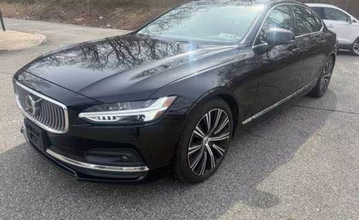 2023 Volvo S90 Plus Bright With